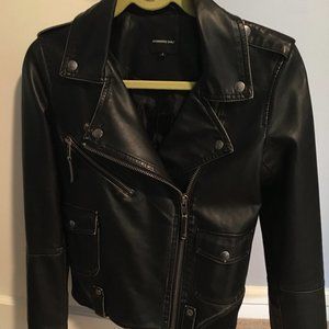URBAN OUTFITTERS VEGAN LEATHER BLACK MOTO JACKET S